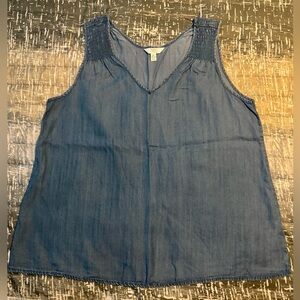 Time and Tru - Women’s Flow Tank - Size Meduim